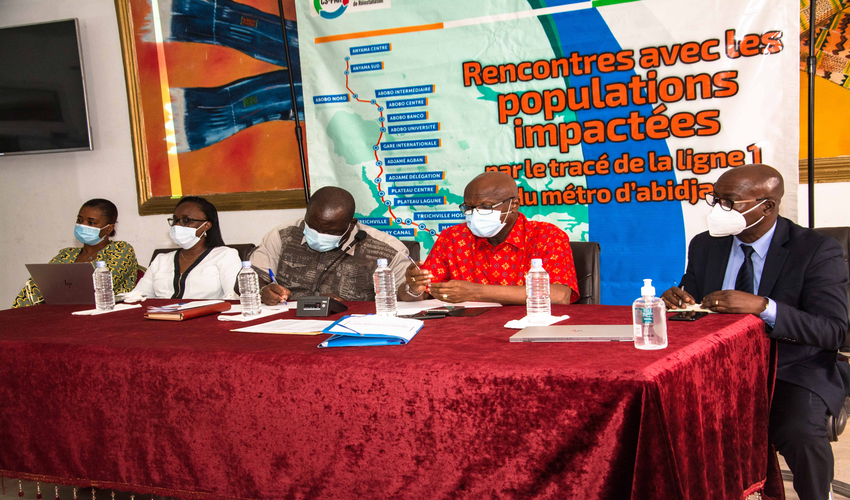 Projet de Ligne 1 du Métro d'Abidjan : une délégation de la CE-PAR échange avec les impactés des communes de Treichville et Plateau