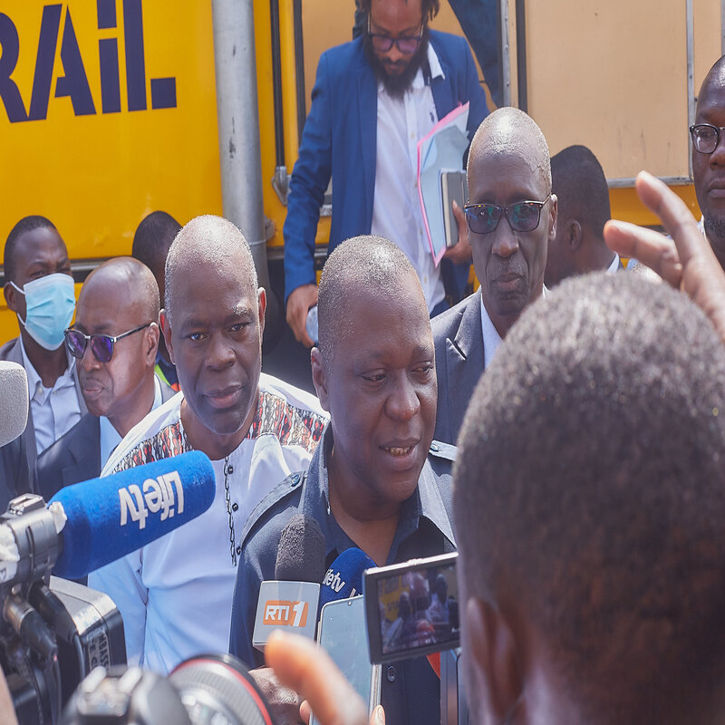 Métro d’Abidjan : plus d’un milliard de francs CFA déjà payé aux impactés de la commune de Port-Bouet (ministre Amadou Koné)